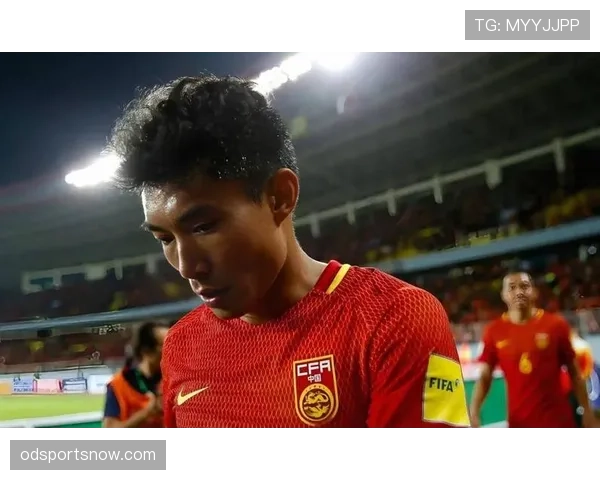 郑智出球提速如何激活中场:对比过往低迷表现的进阶解析 郑智出球提速如何激活中场:对比过往低迷表现的进阶解析